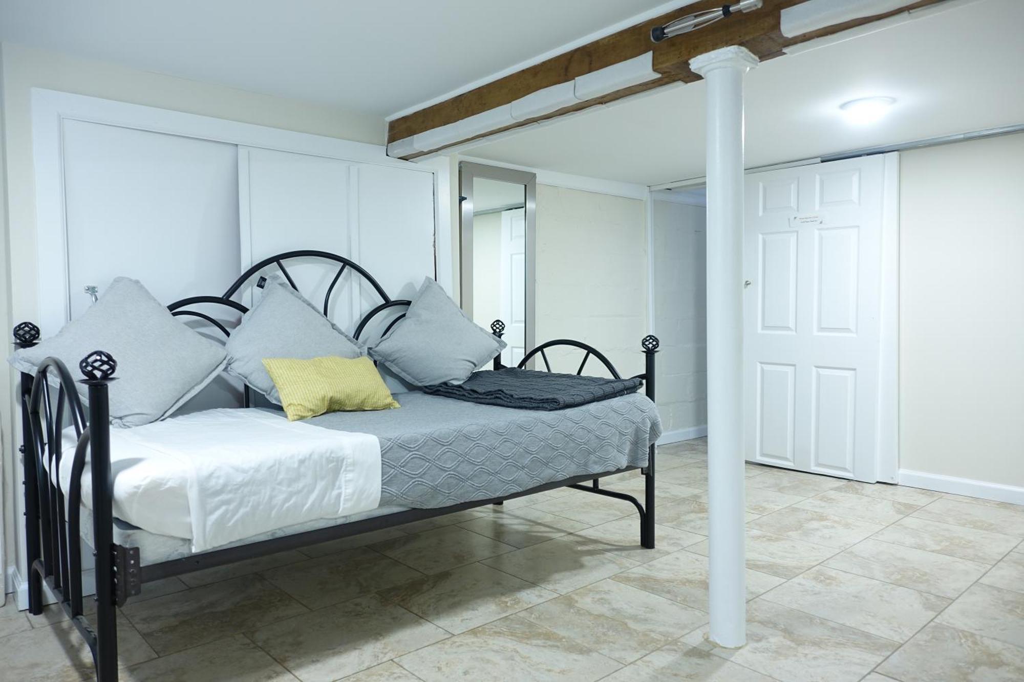 Best Ewr Airport Studio-Hot Tub-Free Parking Hillside المظهر الخارجي الصورة